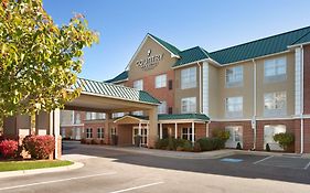 Camp Springs Country Inn And Suites